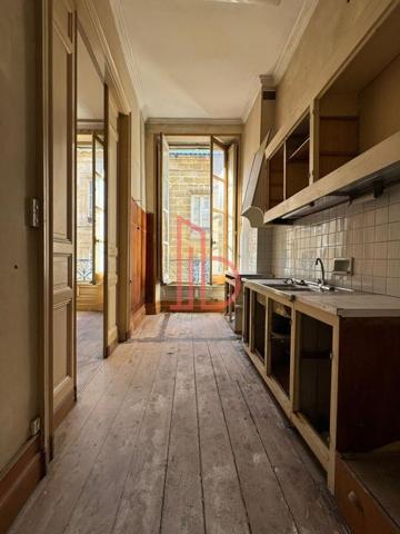 Bureau de 156 m² à louer à Bordeaux Centre