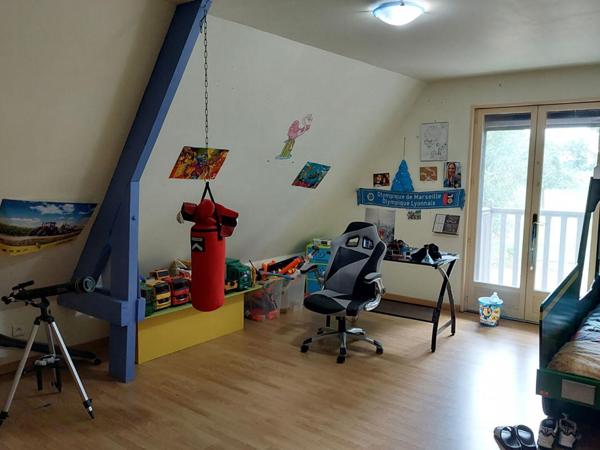 Maison beaux volumes proche YVETOT 7 pièce(s) 234 m2