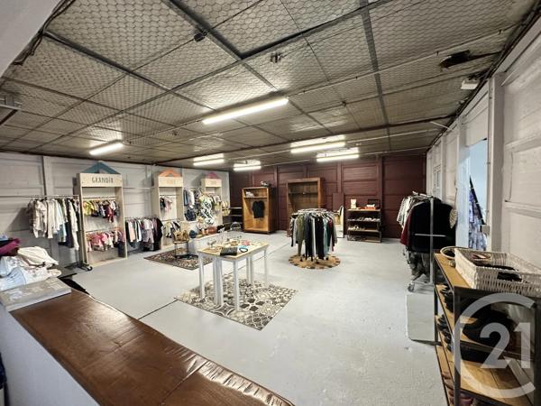 Immeuble à vendre  268 m 2   VALENCAY  - 36
