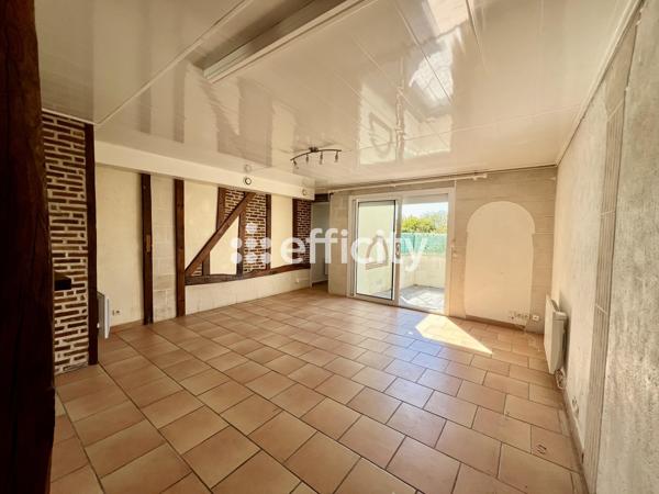 Maison
         4 pièces
        - 101 m² 220 500 € *