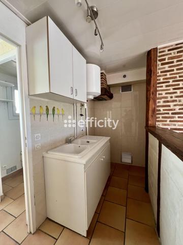 Maison
         4 pièces
        - 101 m² 220 500 € *