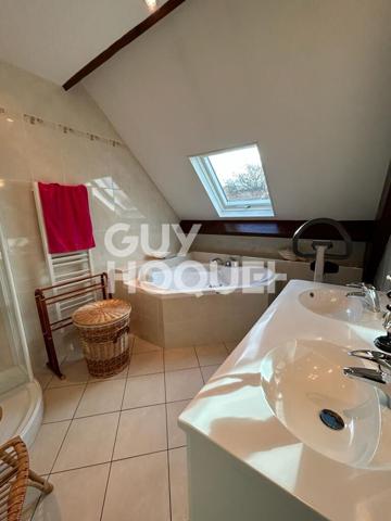 Maison 8 pièce(s) 176 m2