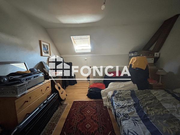 Location Appartement 5 pièces 86.11 m² - 6 RUE MARCEAU Dijon 21000