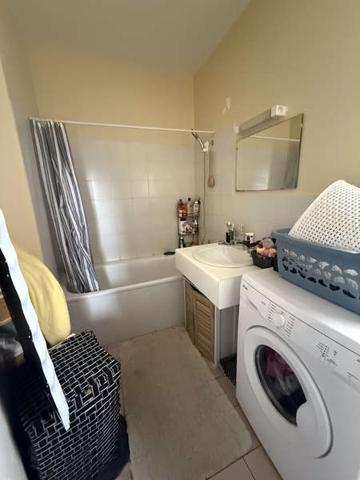 / Location Appartement 2 Pièces 42 m²