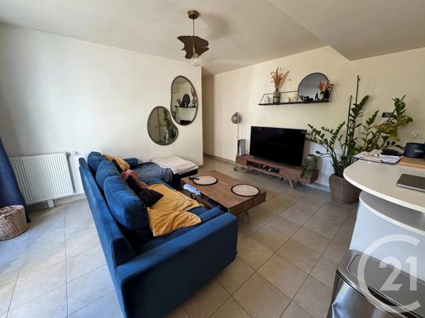 Appartement F3 à vendre  3 pièces - 54,15 m 2   ARPAJON  - 91
