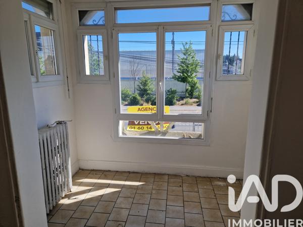Maison à vendre 9 pièces 230 m² Massy