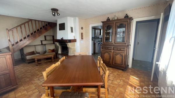 Quiberon - Vente maison de 101 m² au sol proche centre-ville avec 5 chambres, jardin, dépendance et garage