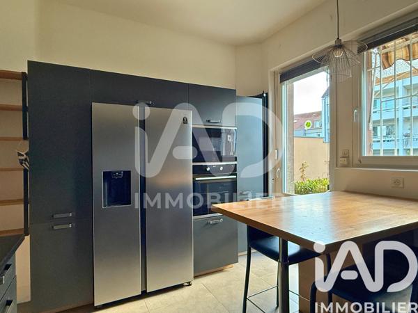 Maison à vendre 9 pièces 228 m² Colmar