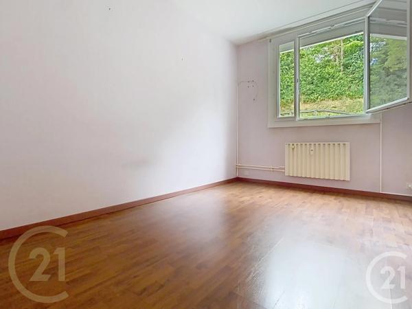 Appartement F2 à vendre  2 pièces - 59 m 2   LILLEBONNE  - 76