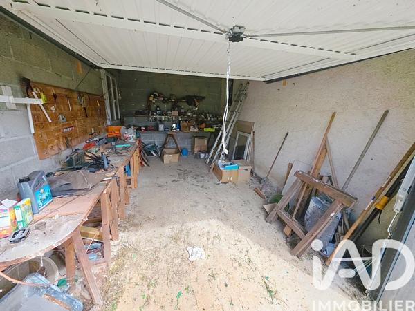Maison à vendre 4 pièces 90 m² Javerlhac-et-la-Chapelle-Saint-Robert