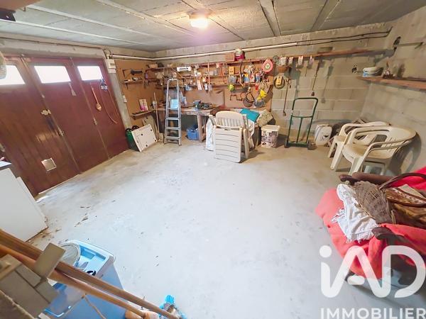 Maison à vendre 4 pièces 90 m² Javerlhac-et-la-Chapelle-Saint-Robert