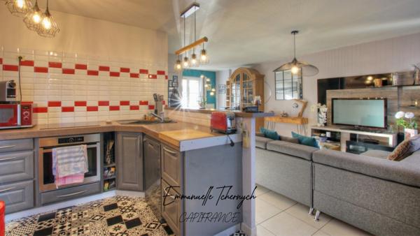 Maison à vendre 4 pièces ()