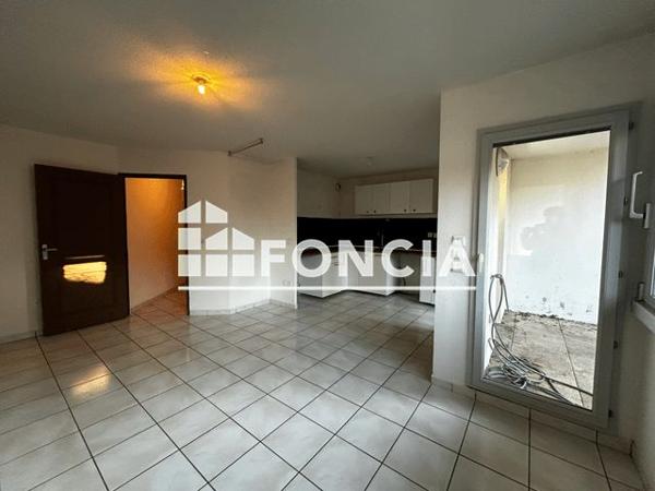 Location Appartement 3 pièces 60.5 m² - 3 RUE LOUISE MICHEL Grenoble 38000