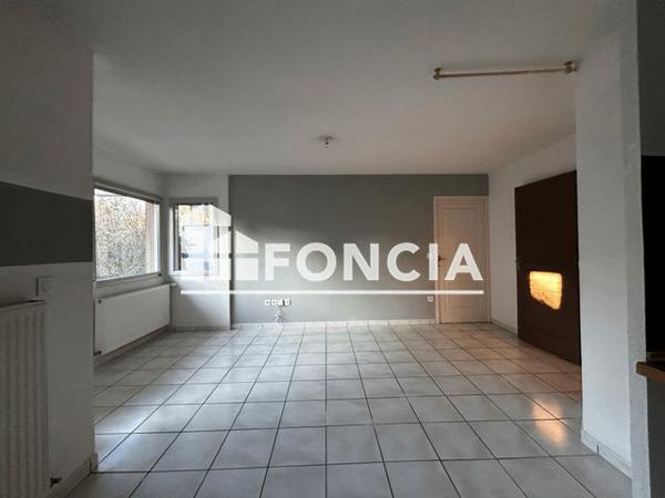 Location Appartement 3 pièces 60.5 m² - 3 RUE LOUISE MICHEL Grenoble 38000
