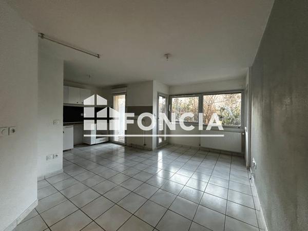 Location Appartement 3 pièces 60.5 m² - 3 RUE LOUISE MICHEL Grenoble 38000