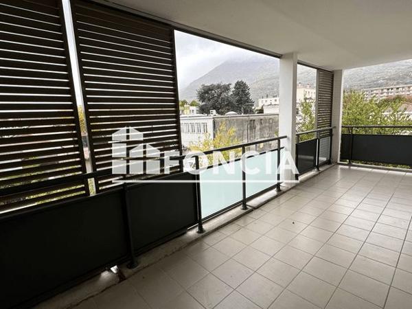 Location Appartement 3 pièces 68.8 m² - VILLA BORGHESE Seyssinet Pariset 38170