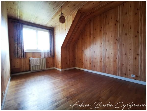 Maison à vendre 8 pièces 233 m² GUER centre (56)