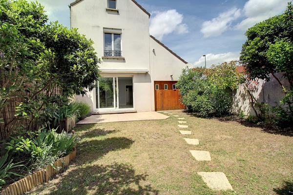 MAISON RUEIL-MALMAISON PLAINE GARE 5 PIECES 3 CHAMBRES PROCHE CENTRE-VILLE ET GARE RER