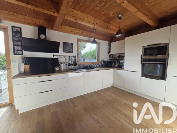Maison à vendre 6 pièces 168,79 m² Concarneau