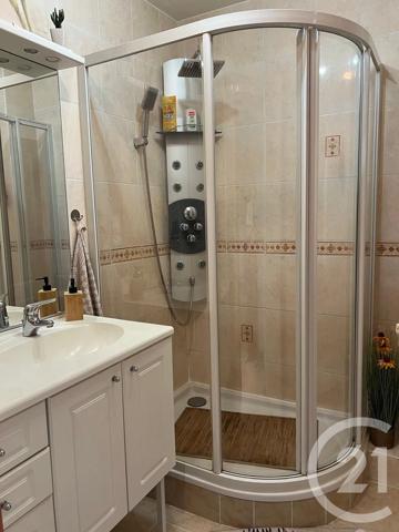 Appartement T6 à vendre  4 pièces - 71,35 m 2   NEVERS  - 58