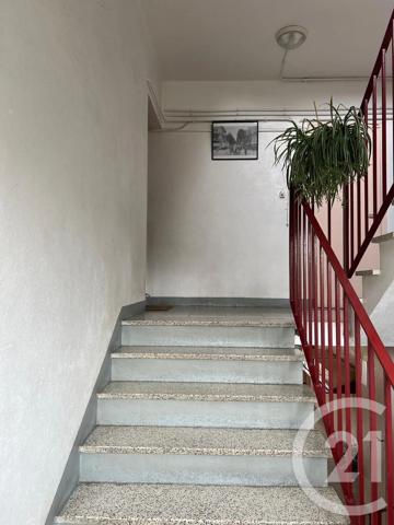 Appartement T6 à vendre  4 pièces - 71,35 m 2   NEVERS  - 58