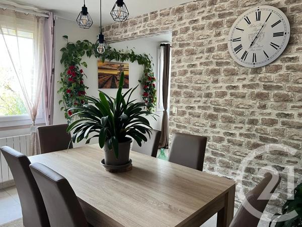 Appartement T6 à vendre  4 pièces - 71,35 m 2   NEVERS  - 58
