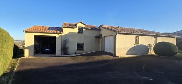 Boulazac Maison d'architecte  plus piscine couverte sur 162 m2 en vente à terme libre soit bouquet plus rente