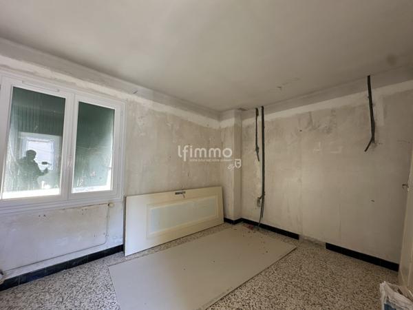 Maison T4 à rénover avec jardin