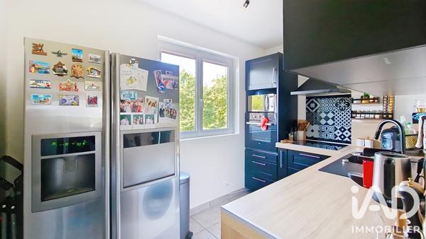 Appartement à vendre 3 pièces 57 m² Saint-Fargeau-Ponthierry