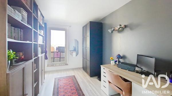 Appartement à vendre 3 pièces 57 m² Saint-Fargeau-Ponthierry