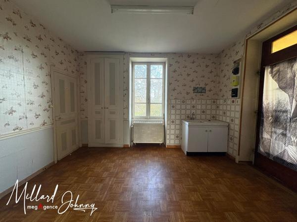 Maison à SAINT-VALLIER, 71230 - 8 pièces 161m²