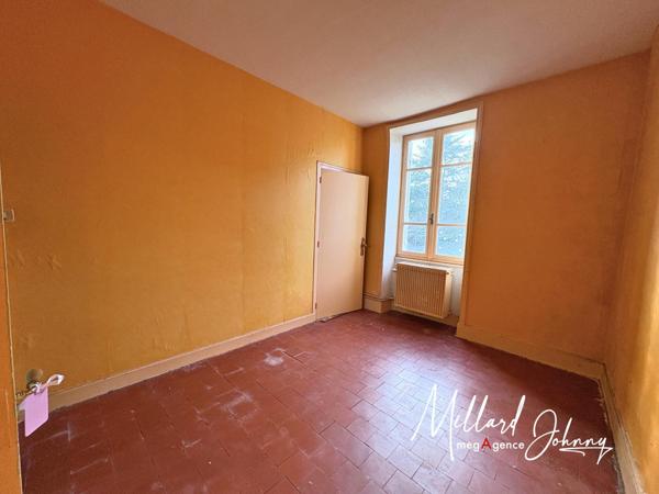 Maison à SAINT-VALLIER, 71230 - 8 pièces 161m²