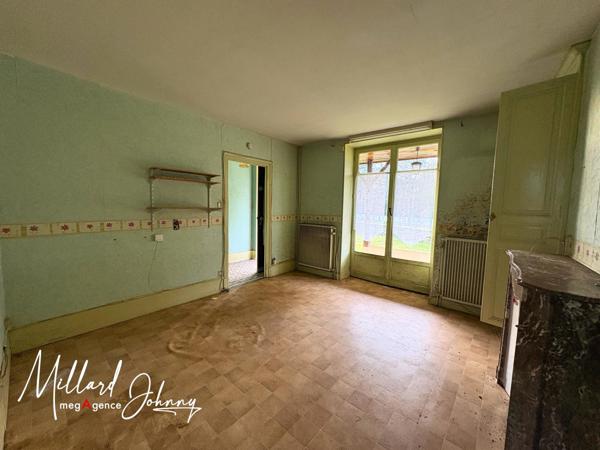 Maison à SAINT-VALLIER, 71230 - 8 pièces 161m²