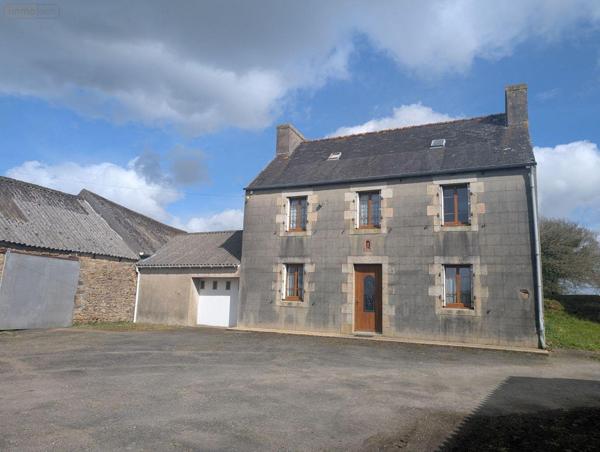 Corps de ferme à vendre à Landivisiau dans le Finistère (29400), ref : 4134