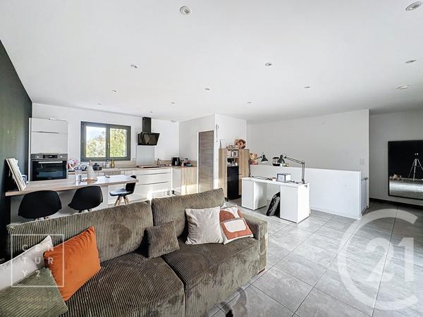 Appartement F3 à vendre  3 pièces - 70,90 m2 ST ESTEVE - 66