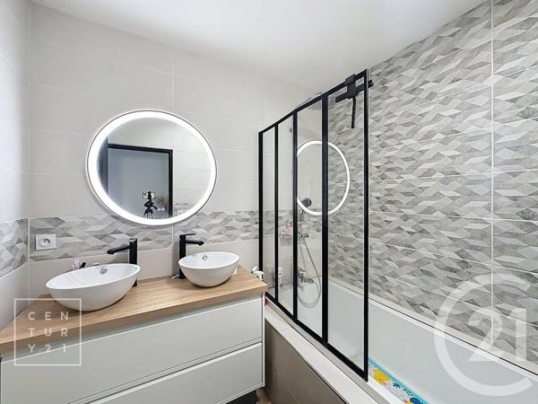 Appartement F3 à vendre  3 pièces - 70,90 m2 ST ESTEVE - 66