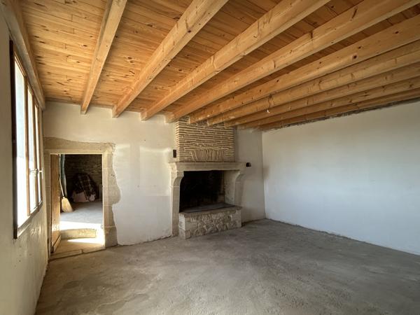 Maison à rénover + séchoir réhabilitable