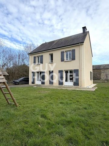 A Vendre, Maison de 122 m² habitables, 5 pièces principales dont 4 chambres, au Sud de BAYEUX. (14240.