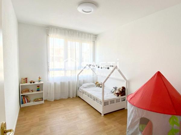 Appartement F3 vendu loué 72 m2 - garage - balcon