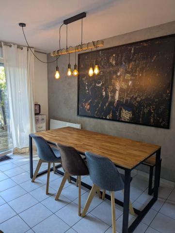 MAISON DANS RESIDENCE SECURISEE