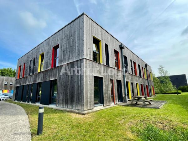 Bureaux à louer - Emplacement stratégique au pied de la Rocade