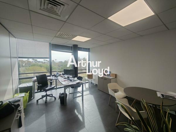 BUREAUX PMR A LOUER A NICE SECTEUR ARENAS AVEC PARKING