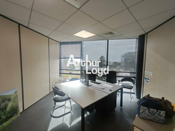 BUREAUX PMR A LOUER A NICE SECTEUR ARENAS AVEC PARKING