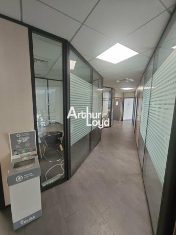 BUREAUX PMR A LOUER A NICE SECTEUR ARENAS AVEC PARKING