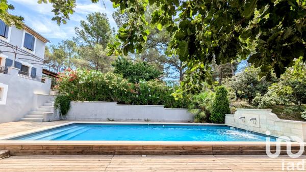 Maison à vendre 10 pièces 255 m² L'Isle-sur-la-Sorgue