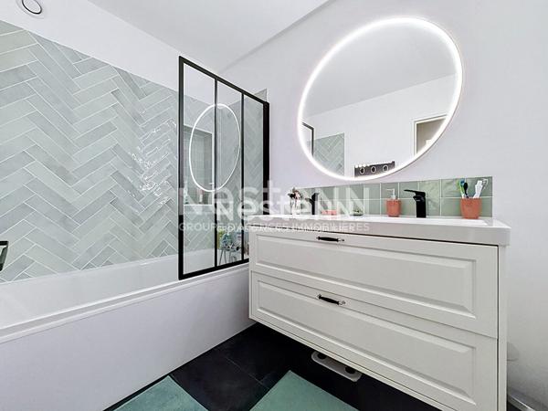 Appartement  à vendre sur la commune de L'Isle-Adam - 3 pièces, 2 chambres avec terrasse