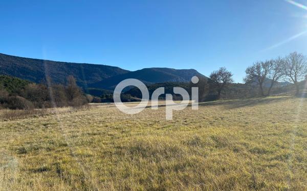 Terrain à vendre    Châteauvieux