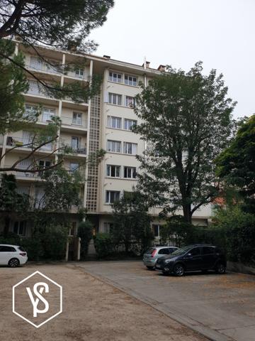 Toulouse (31400) "GARONNA"