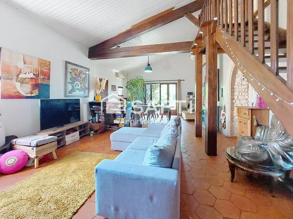 MAISON CHARENTAISE - 200m2 - 4 Chambres - BALANZAC (17600)