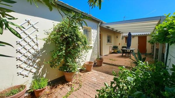 Maison à vendre 127 680 € Saint-Seurin-sur-l'Isle 3 p 70 m² DPE E